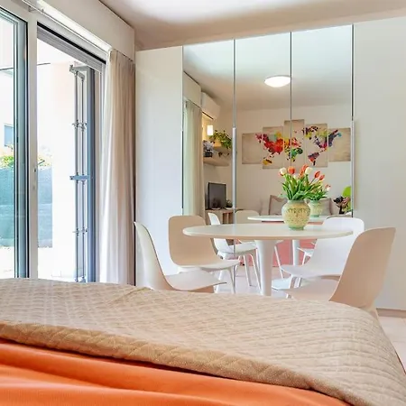 Apartamento Studio With Garden And Parking, Near Como Lake Albese Con Cassano